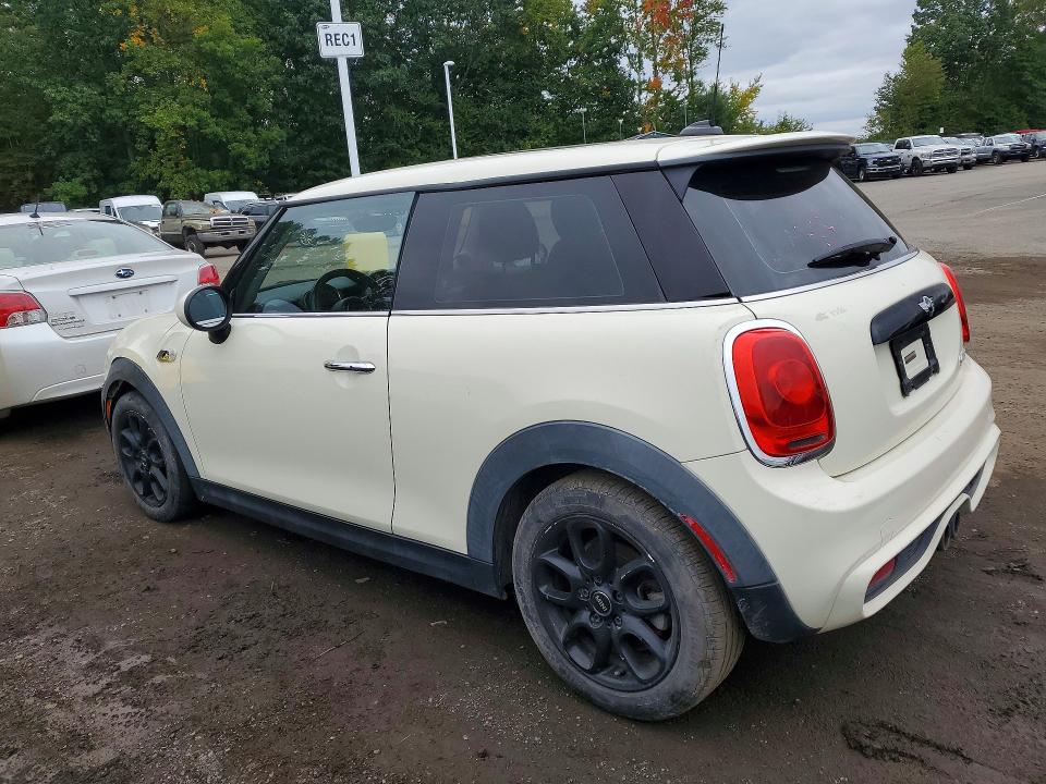 Aukcja sprzedaży 2016 Mini Cooper, vin: WMWXP7C52G2A43697, numer aukcji: 71352426