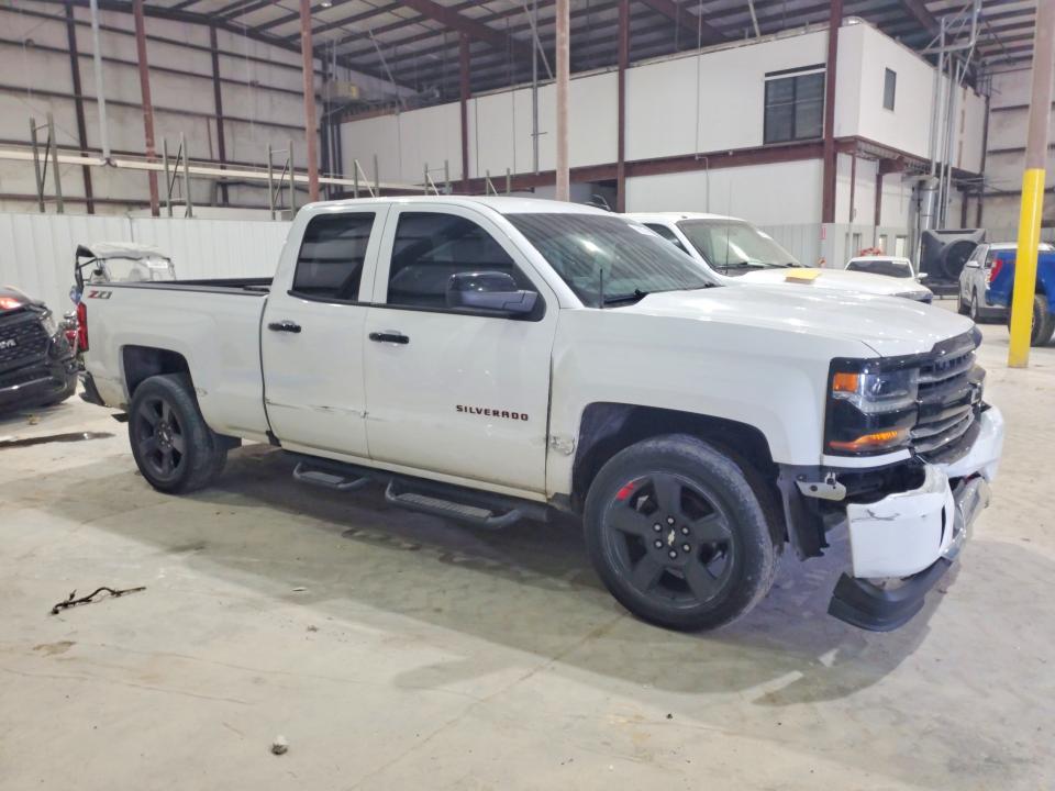 69505766 :رقم المزاد ، 1GCVKREH2JZ123170 vin ، 2018 Chevrolet Silverado مزاد بيع