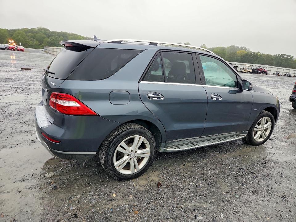 2012 Mercedes-benz Ml მანქანა იყიდება აუქციონზე, vin: 4JGDA5HBXCA090348, აუქციონის ნომერი: 69456566