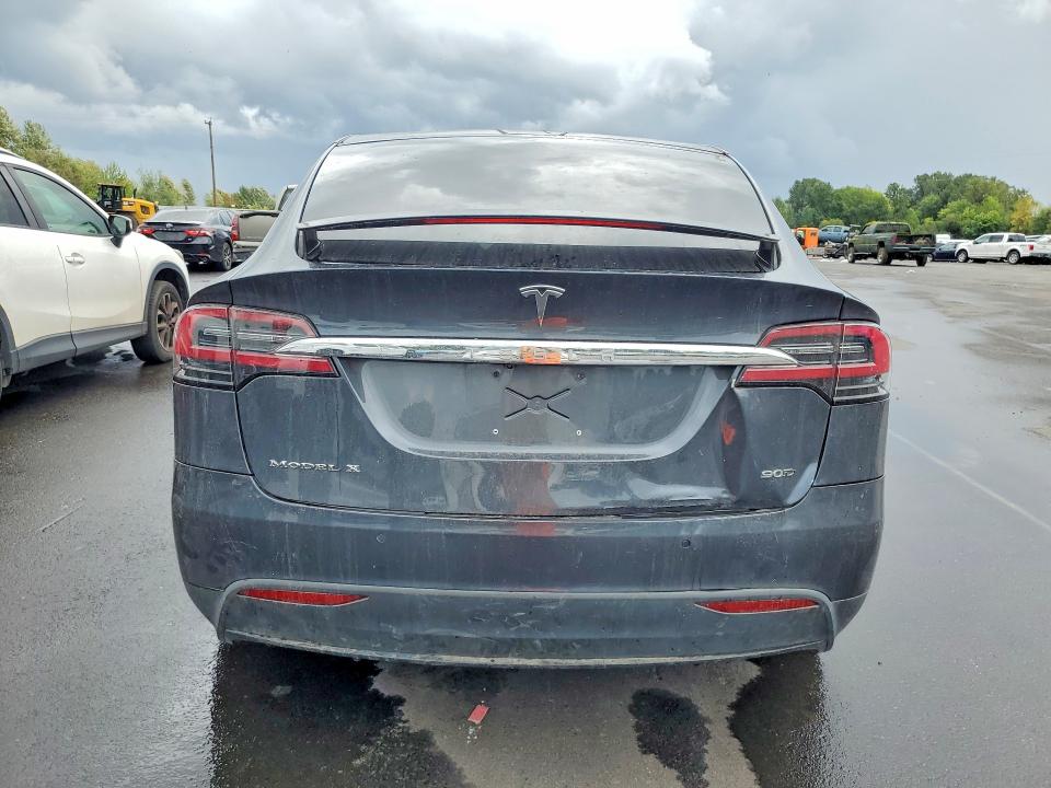Продажа на аукционе авто 2016 Tesla Model X, vin: 5YJXCAE24GF017840, номер лота: 67245376