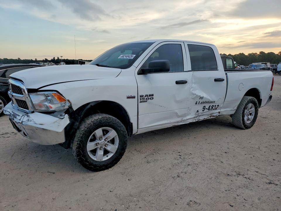 68240426 :رقم المزاد ، 1C6RR7ST5RS152796 vin ، 2024 Ram 1500 Classic مزاد بيع