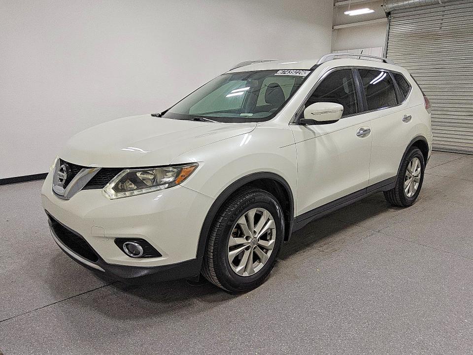 2015 Nissan Rogue მანქანა იყიდება აუქციონზე, vin: 5N1AT2MT6FC833882, აუქციონის ნომერი: 67439226