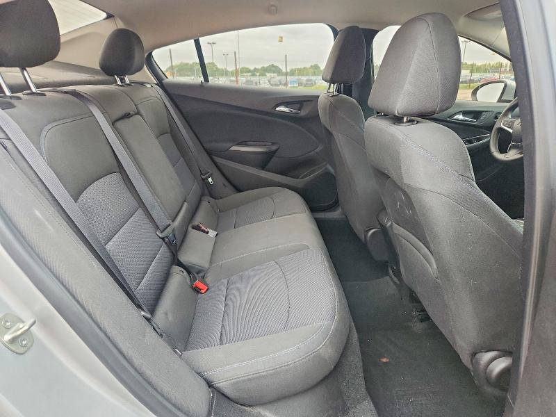 69513096 :رقم المزاد ، 1G1BE5SM4J7169205 vin ، 2018 Chevrolet Cruze مزاد بيع