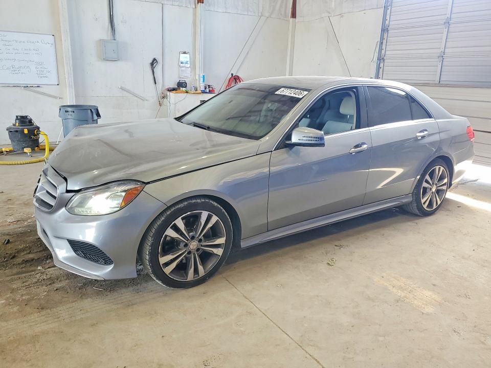 2014 Mercedes-benz E მანქანა იყიდება აუქციონზე, vin: WDDHF5KB2EA903884, აუქციონის ნომერი: 67712406