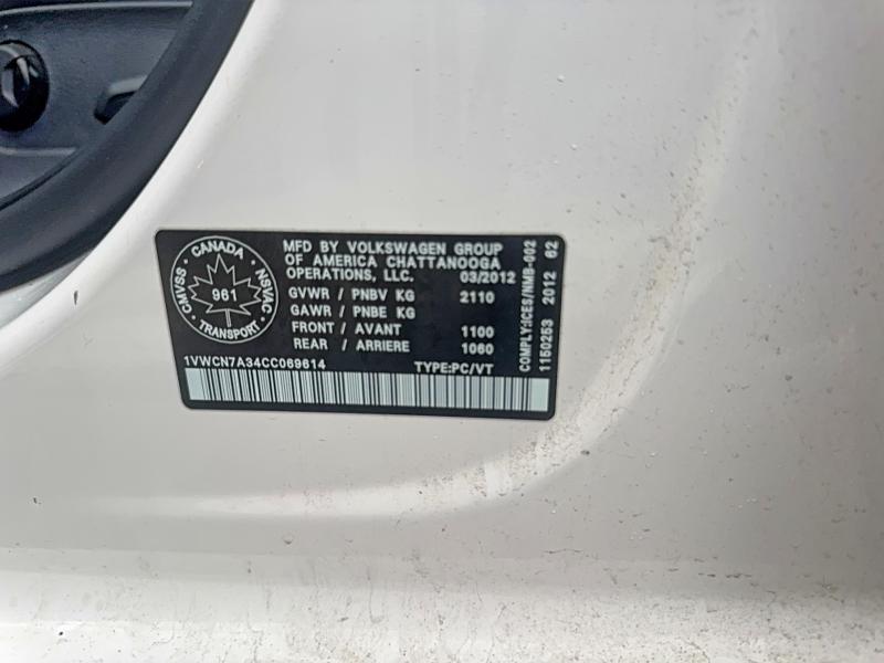 68635376 :رقم المزاد ، 1VWCN7A34CC069614 vin ، 2012 Volkswagen Passat مزاد بيع