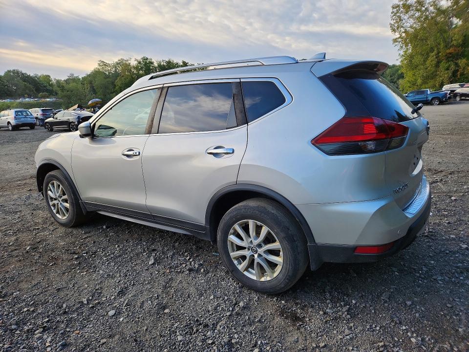 Продажа на аукционе авто 2020 Nissan Rogue, vin: JN8AT2MV4LW140412, номер лота: 69675546