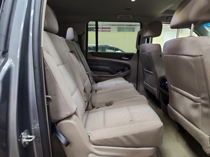 66187566 :رقم المزاد ، 1GNSCGKC8KR139928 vin ، 2019 Chevrolet Suburban مزاد بيع