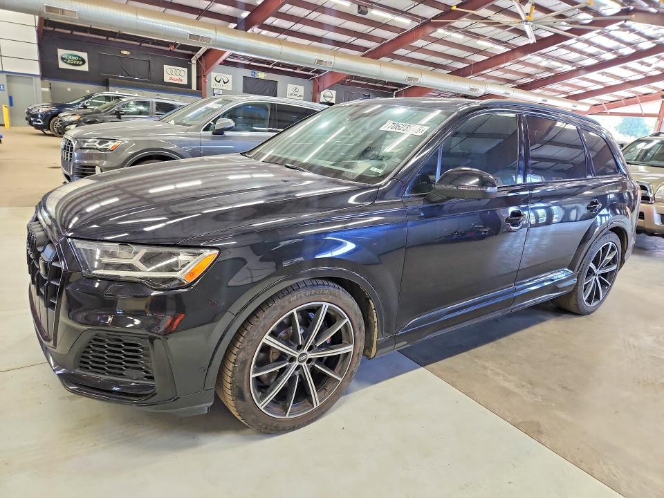 Продажа на аукционе авто 2020 Audi Sq7, vin: WA1VWAF75LD013252, номер лота: 70623996