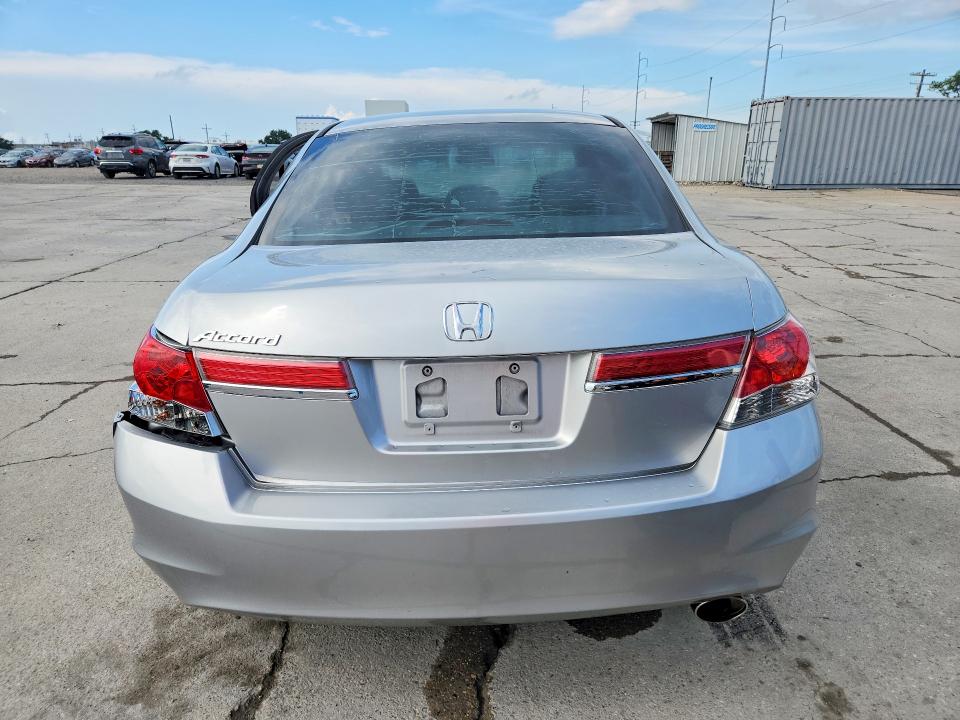68750036 :رقم المزاد ، 1HGCP2F4XBA108378 vin ، 2011 Honda Accord مزاد بيع