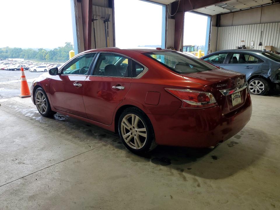 2013 Nissan Altima მანქანა იყიდება აუქციონზე, vin: 1N4BL3AP6DN489550, აუქციონის ნომერი: 69396366