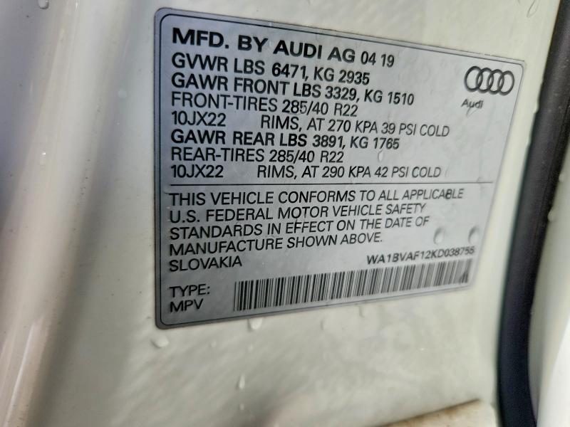 68361806 :رقم المزاد ، WA1BVAF12KD038755 vin ، 2019 Audi Q8 مزاد بيع