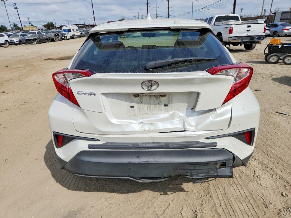 Продажа на аукционе авто 2021 Toyota C-hr, vin: JTNKHMBX6M1103857, номер лота: 69399606