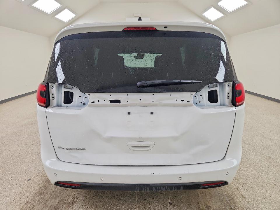 Продажа на аукционе авто 2024 Chrysler Pacifica, vin: 2C4RC1S71RR160938, номер лота: 68894676