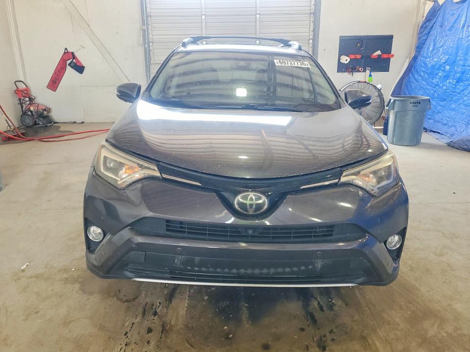 Продажа на аукционе авто 2017 Toyota Rav4, vin: JTMDFREV5HJ168523, номер лота: 69737736