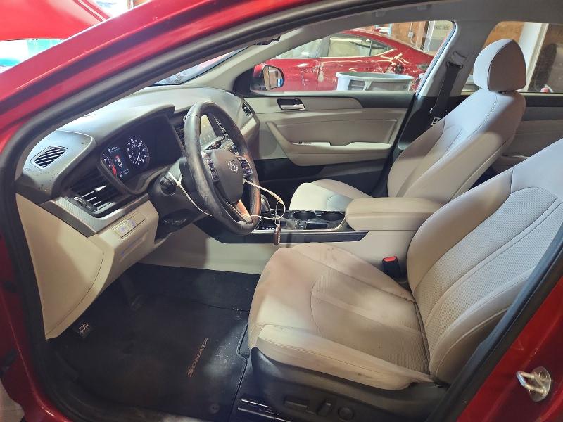67509256 :رقم المزاد ، 5NPE34AF7JH653243 vin ، 2018 Hyundai Sonata مزاد بيع