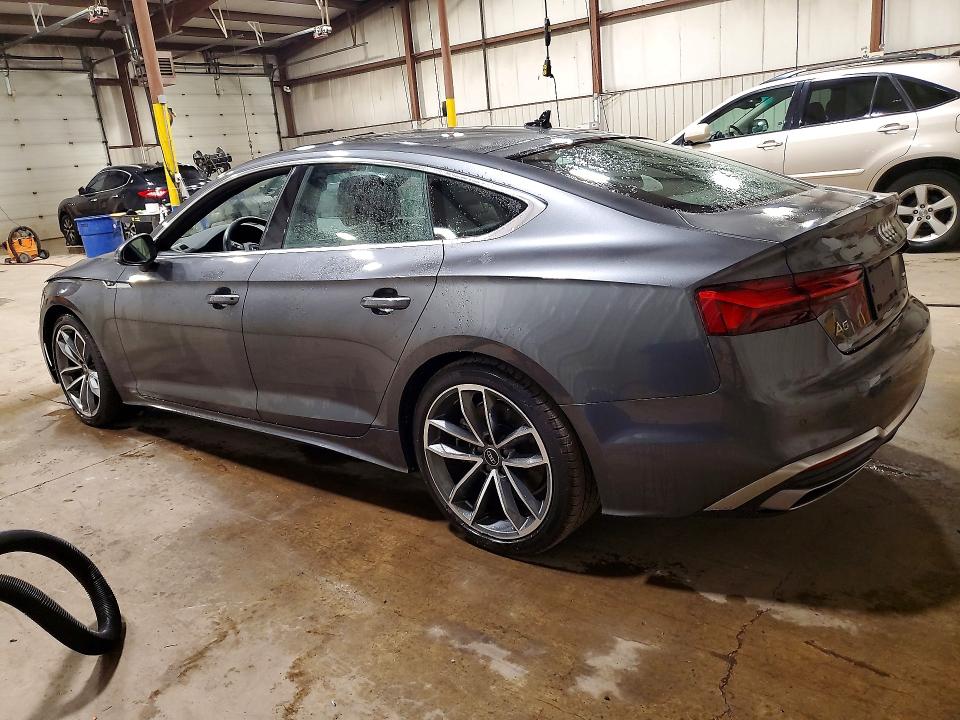 2024 Audi A5 მანქანა იყიდება აუქციონზე, vin: WAUFACF55RA114432, აუქციონის ნომერი: 69538966