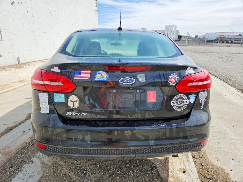 Продажа на аукционе авто 2015 Ford Focus, vin: 1FADP3F24FL307742, номер лота: 67422696