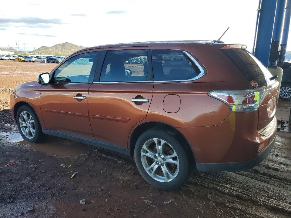 70821716 :رقم المزاد ، JA4JZ4AX9EZ002369 vin ، 2014 Mitsubishi Outlander مزاد بيع