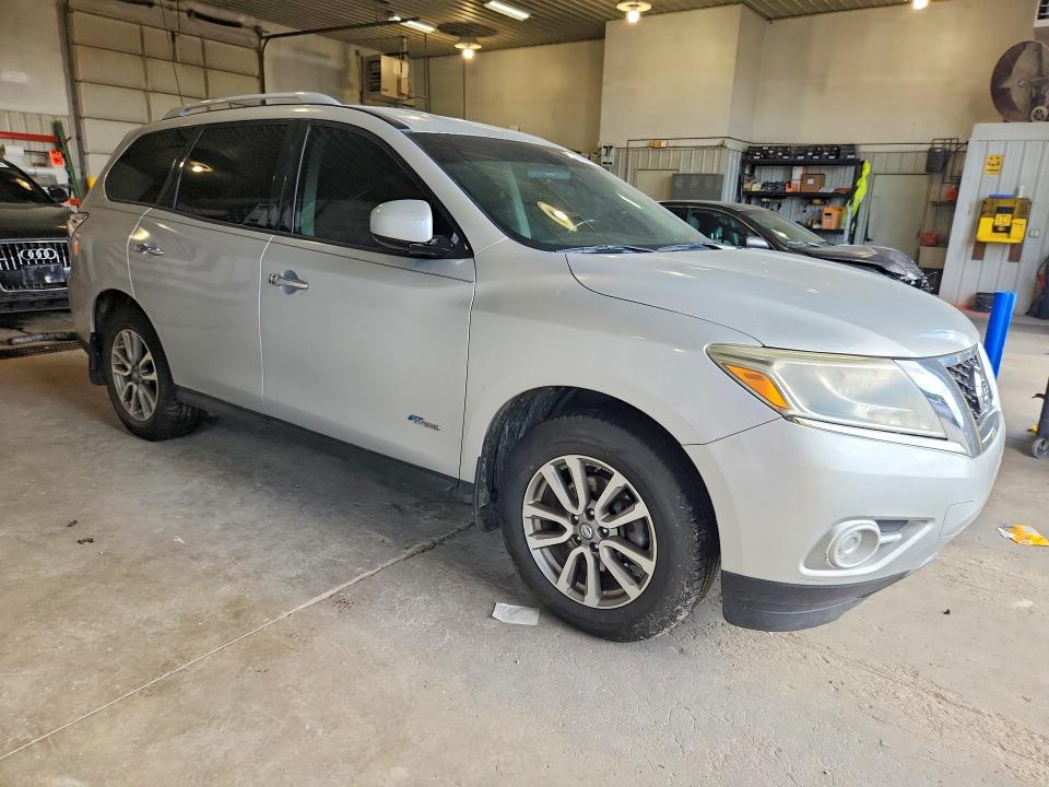 Продаж на аукціоні авто 2014 Nissan Pathfinder Hybrid, vin: 5N1CR2MM1EC636732, номер лоту: 70100296