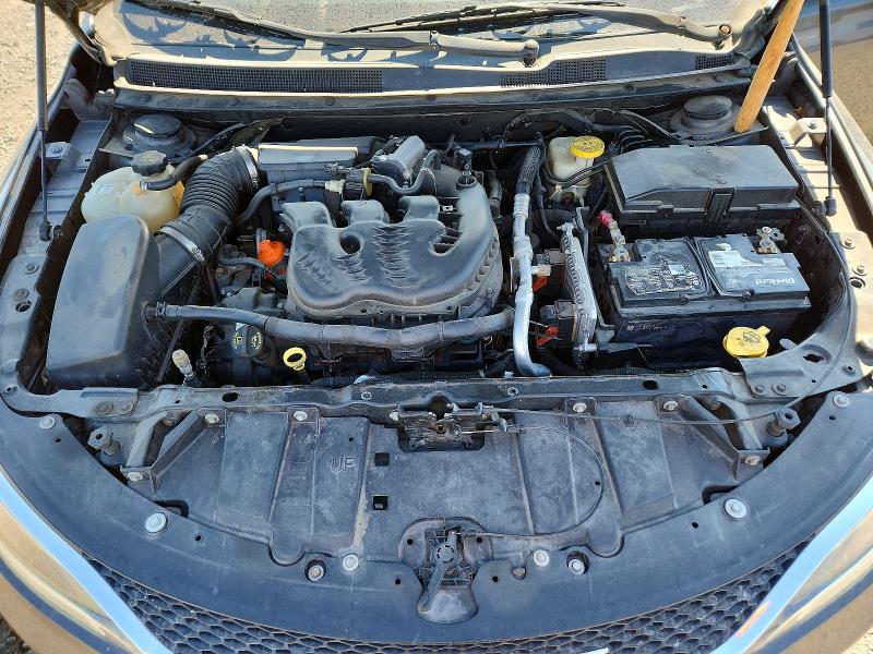 69613396 :رقم المزاد ، 1C3CCCAG6GN148592 vin ، 2016 Chrysler 200 مزاد بيع