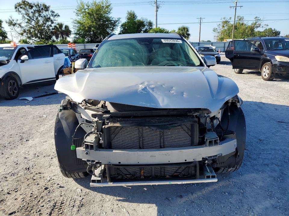 69043856 :رقم المزاد ، YV4L12DK7N1078677 vin ، 2022 Volvo Xc60 مزاد بيع