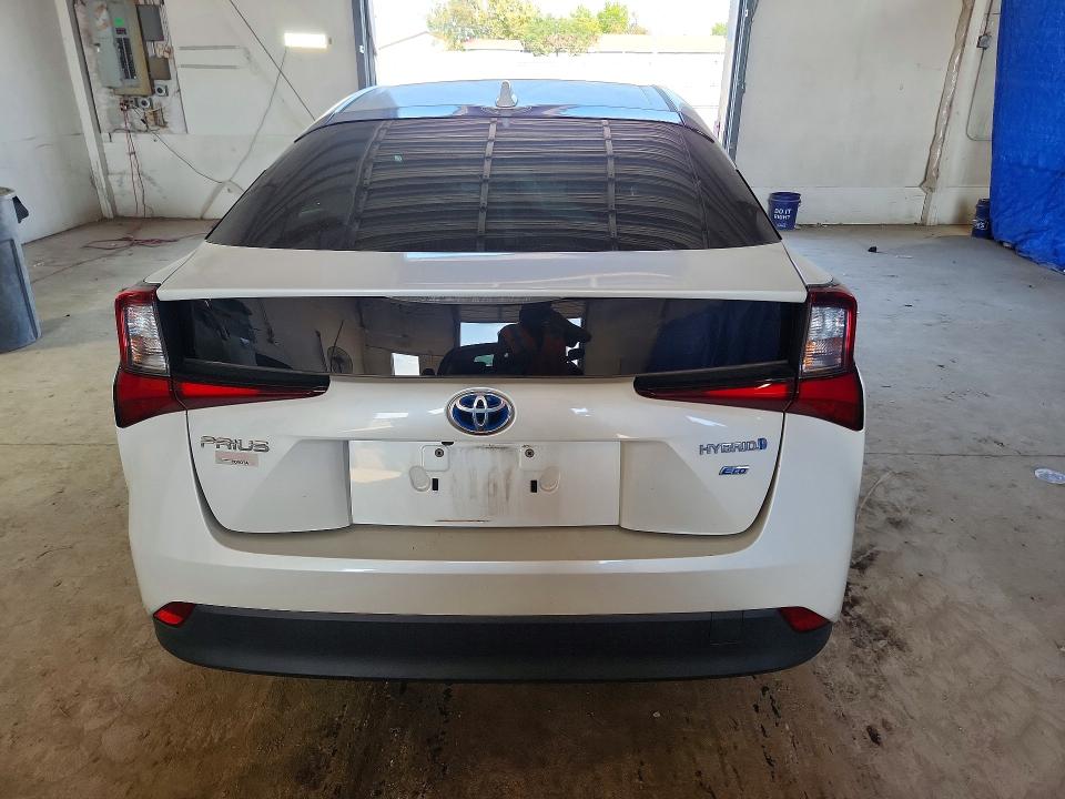 69052116 :رقم المزاد ، JTDKAMFU4M3146560 vin ، 2021 Toyota Prius مزاد بيع