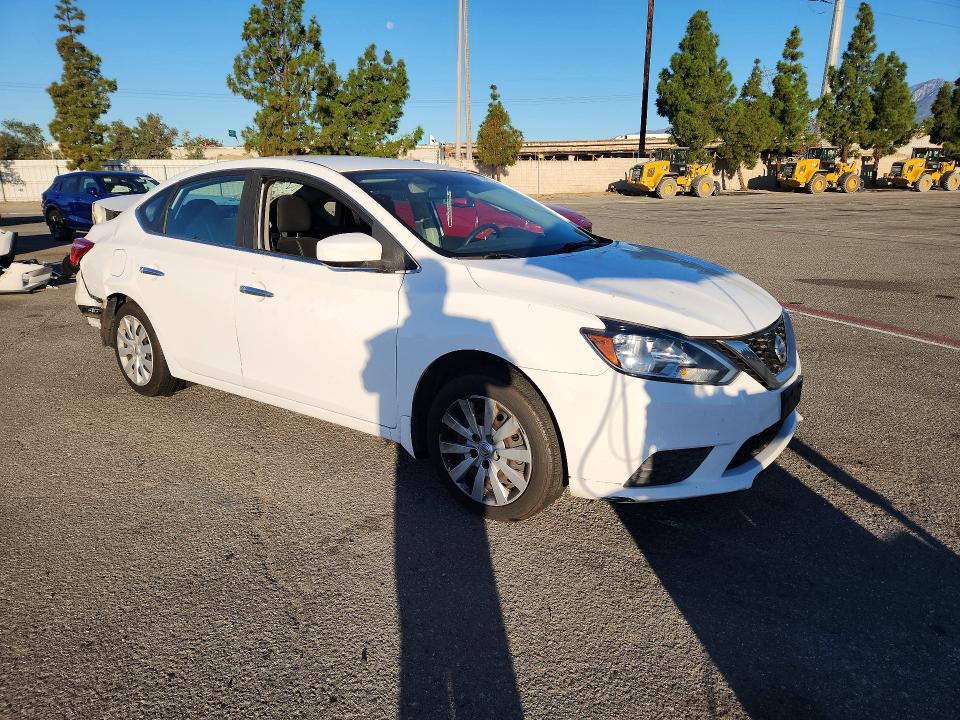 2017 Nissan Sentra მანქანა იყიდება აუქციონზე, vin: 3N1AB7AP3HY333364, აუქციონის ნომერი: 70670176