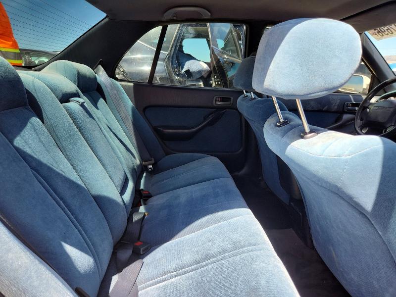 68447696 :رقم المزاد ، 4T1VK12E4NU006488 vin ، 1992 Toyota Camry مزاد بيع