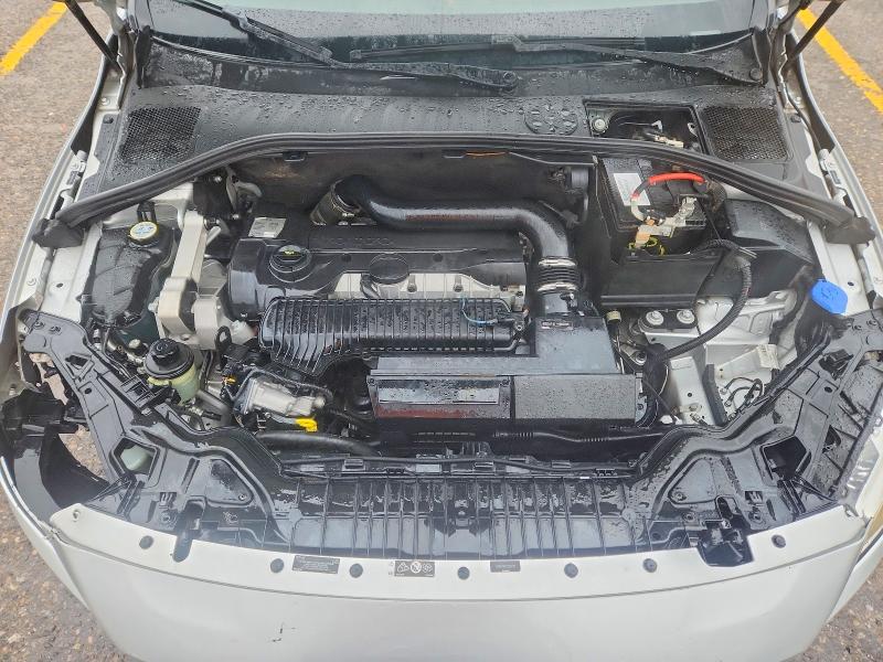 69228706 :رقم المزاد ، YV1612FS4E2295721 vin ، 2014 Volvo S60 مزاد بيع