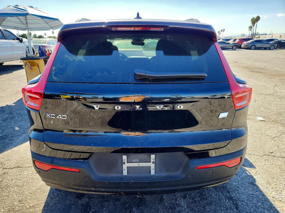 Продажа на аукционе авто 2021 Volvo Xc40, vin: YV4ED3URXM2576285, номер лота: 67410746
