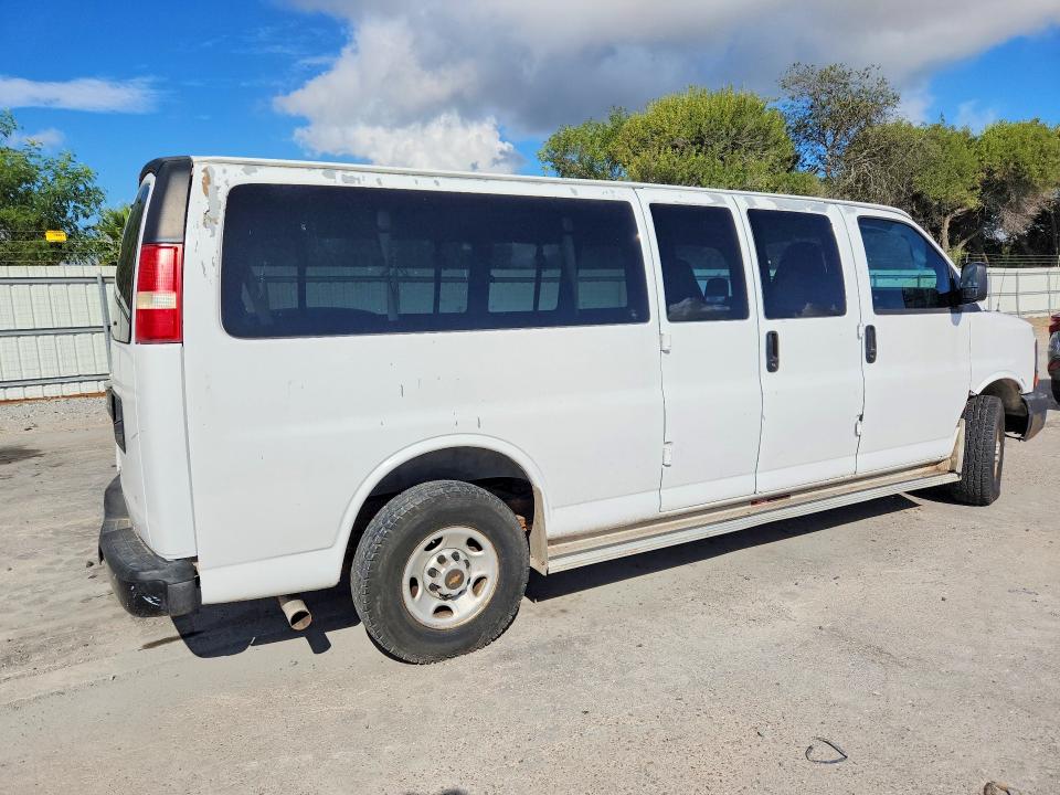 68189896 :رقم المزاد ، 1GAHG39K281196560 vin ، 2008 Chevrolet Express G3500 مزاد بيع