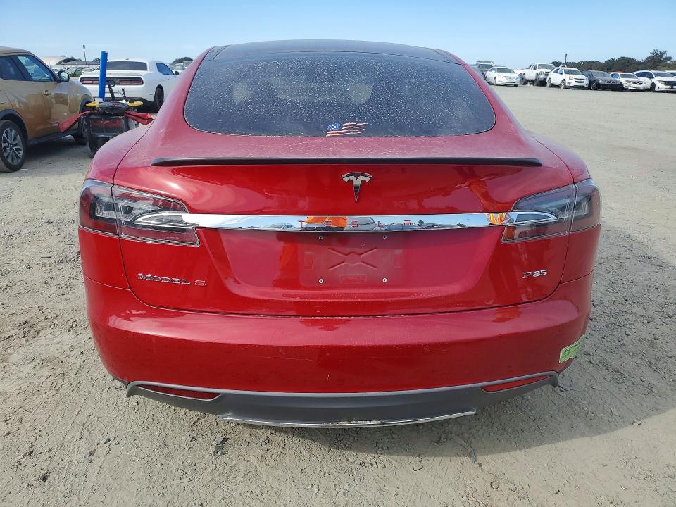 67612036 :رقم المزاد ، 5YJSA1CP8DFP22618 vin ، 2013 Tesla Model S مزاد بيع