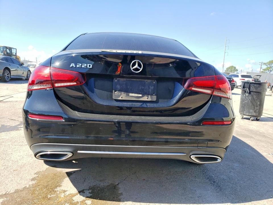 69411916 :رقم المزاد ، W1K3G4EB0MJ267073 vin ، 2021 Mercedes-benz A مزاد بيع