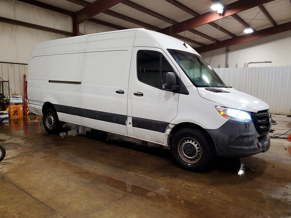 69431876 :رقم المزاد ، W1Y4NCHY7PT125595 vin ، 2023 Mercedes-benz Sprinter مزاد بيع