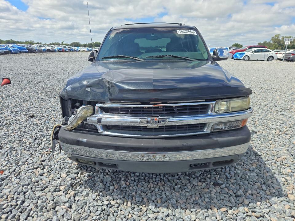 2003 Chevrolet Tahoe მანქანა იყიდება აუქციონზე, vin: 1GNEC13ZX3R312539, აუქციონის ნომერი: 70300956