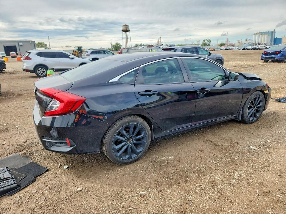 Продажа на аукционе авто 2017 Honda Civic, vin: 19XFC2E57HE047420, номер лота: 68512346