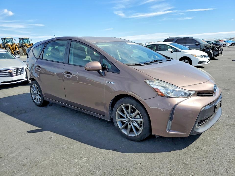 2015 Toyota Prius V მანქანა იყიდება აუქციონზე, vin: JTDZN3EU3FJ029260, აუქციონის ნომერი: 70301996