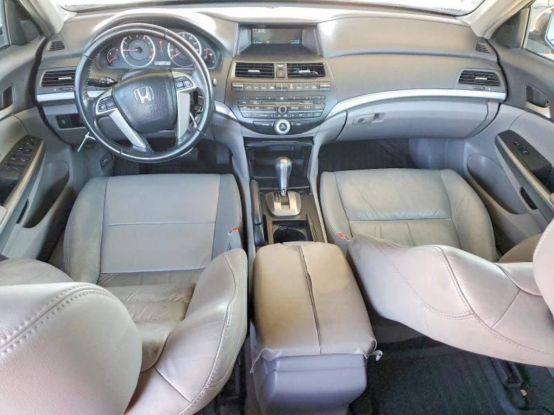 67924806 :رقم المزاد ، 1HGCP36838A053676 vin ، 2008 Honda Accord مزاد بيع
