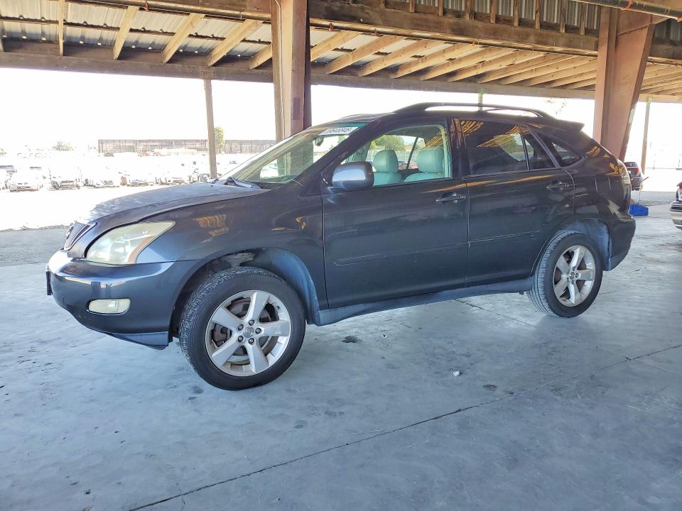 69646846 :رقم المزاد ، JTJGA31UX50055932 vin ، 2005 Lexus Rx مزاد بيع
