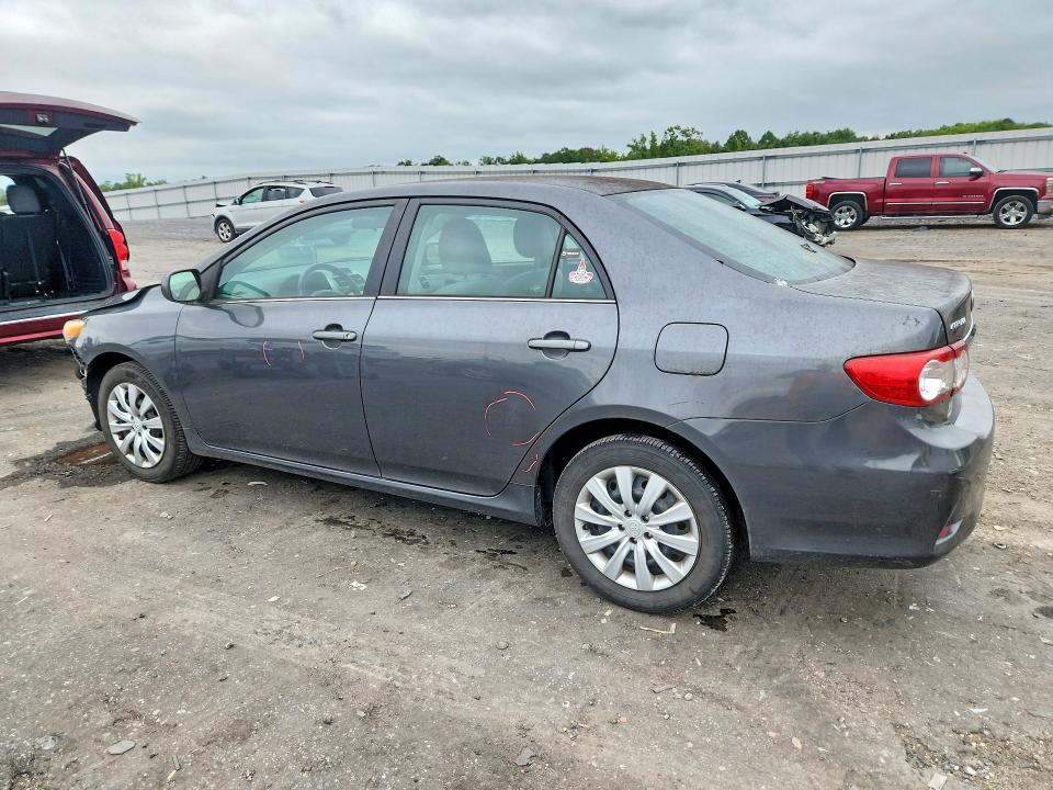 69315276 :رقم المزاد ، 2T1BU4EE2DC061547 vin ، 2013 Toyota Corolla مزاد بيع