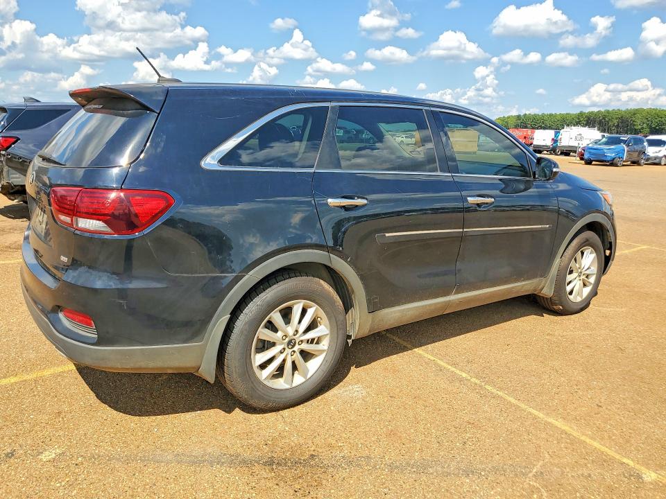 2019 Kia Sorento მანქანა იყიდება აუქციონზე, vin: 5XYPG4A31KG547768, აუქციონის ნომერი: 68149656