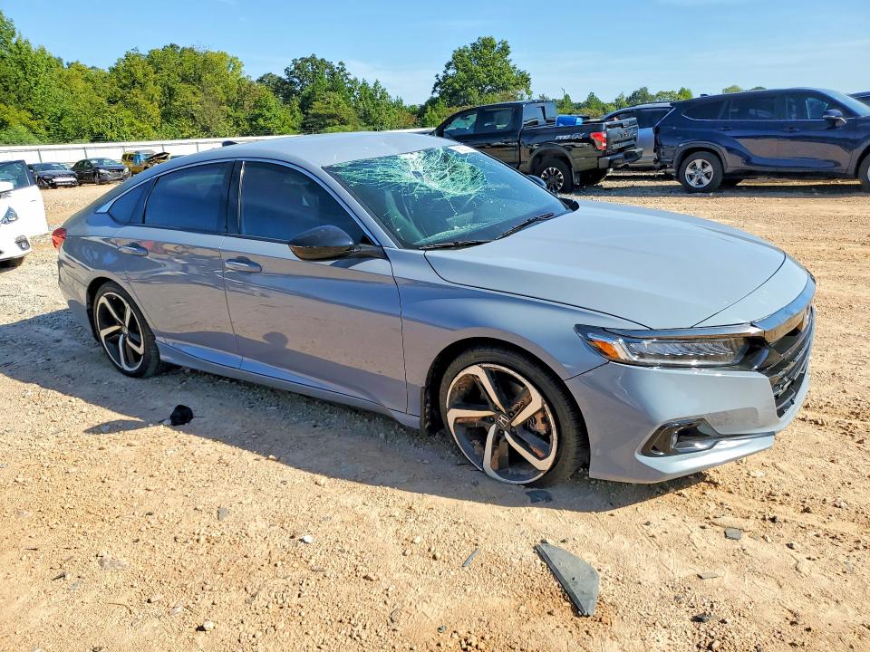 Продажа на аукционе авто 2021 Honda Accord, vin: 1HGCV1F38MA111144, номер лота: 68230726
