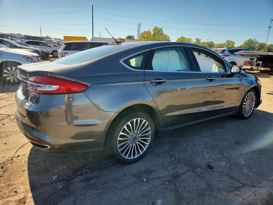 2017 Ford Fusion მანქანა იყიდება აუქციონზე, vin: 3FA6P0H91HR321426, აუქციონის ნომერი: 70731016