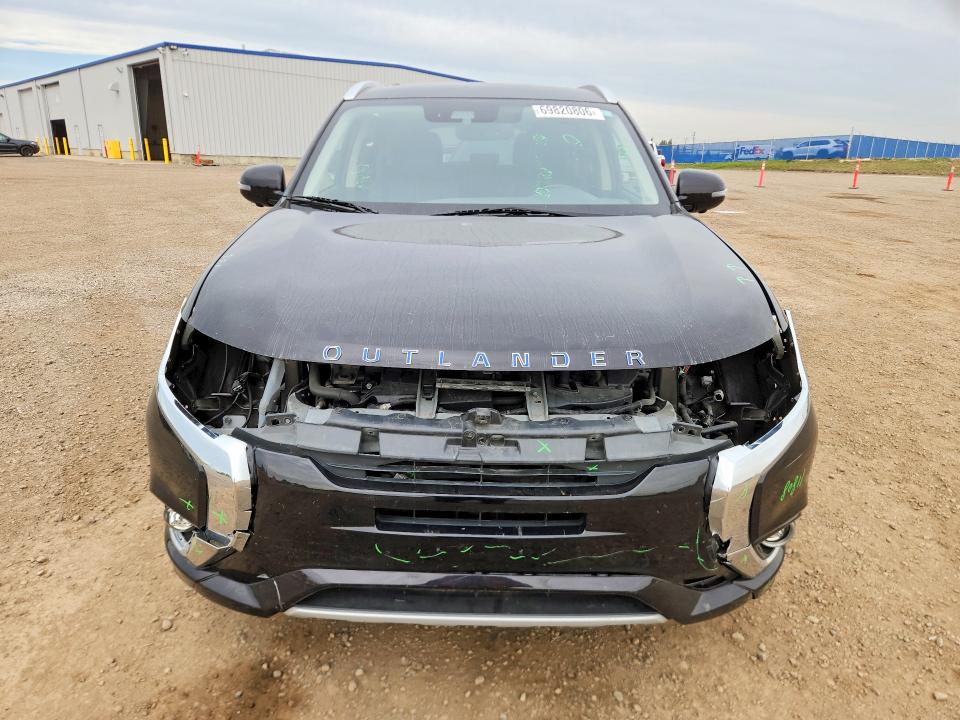 Продажа на аукционе авто 2018 Mitsubishi Outlander, vin: JA4J24A52JZ610957, номер лота: 69820806