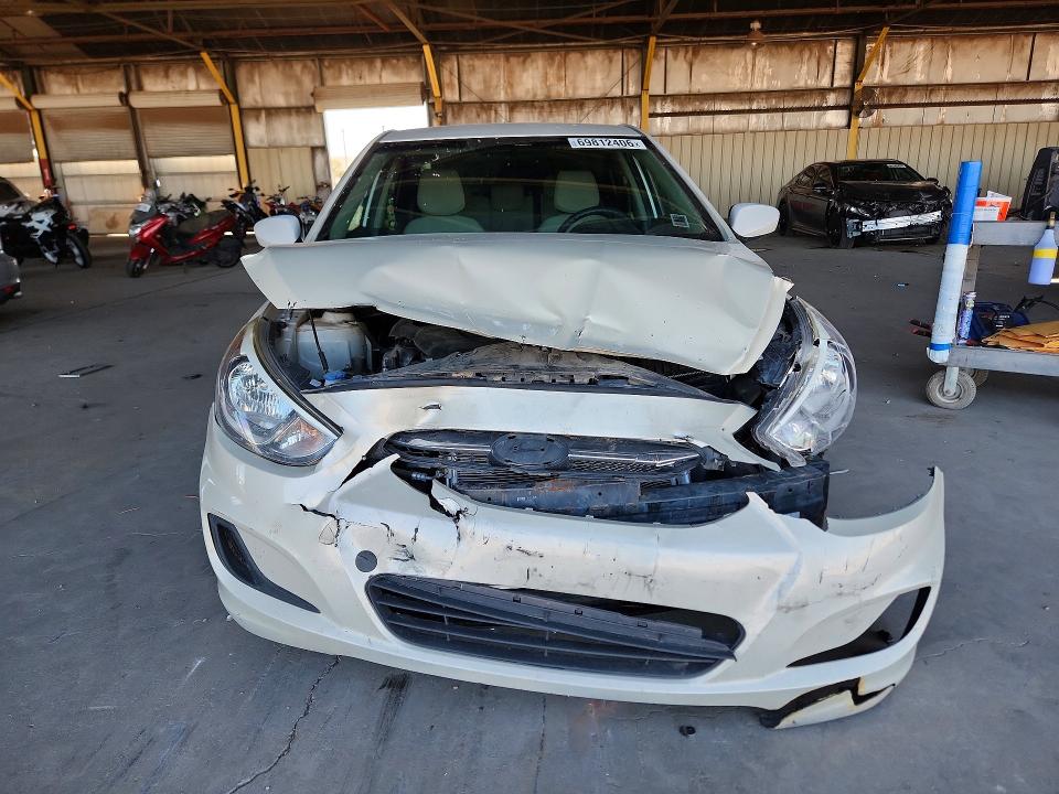 69812406 :رقم المزاد ، KMHCT4AE0HU168002 vin ، 2017 Hyundai Accent مزاد بيع
