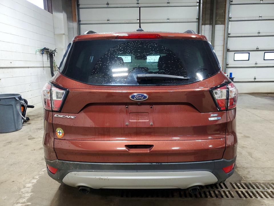 2018 Ford Escape მანქანა იყიდება აუქციონზე, vin: 1FMCU9GD4JUA50243, აუქციონის ნომერი: 69630216