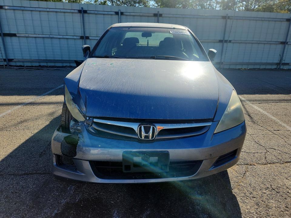 70268046 :رقم المزاد ، 1HGCM56357A006382 vin ، 2007 Honda Accord مزاد بيع