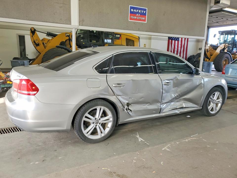 2014 Volkswagen Passat მანქანა იყიდება აუქციონზე, vin: 1VWBN7A37EC099429, აუქციონის ნომერი: 68866766
