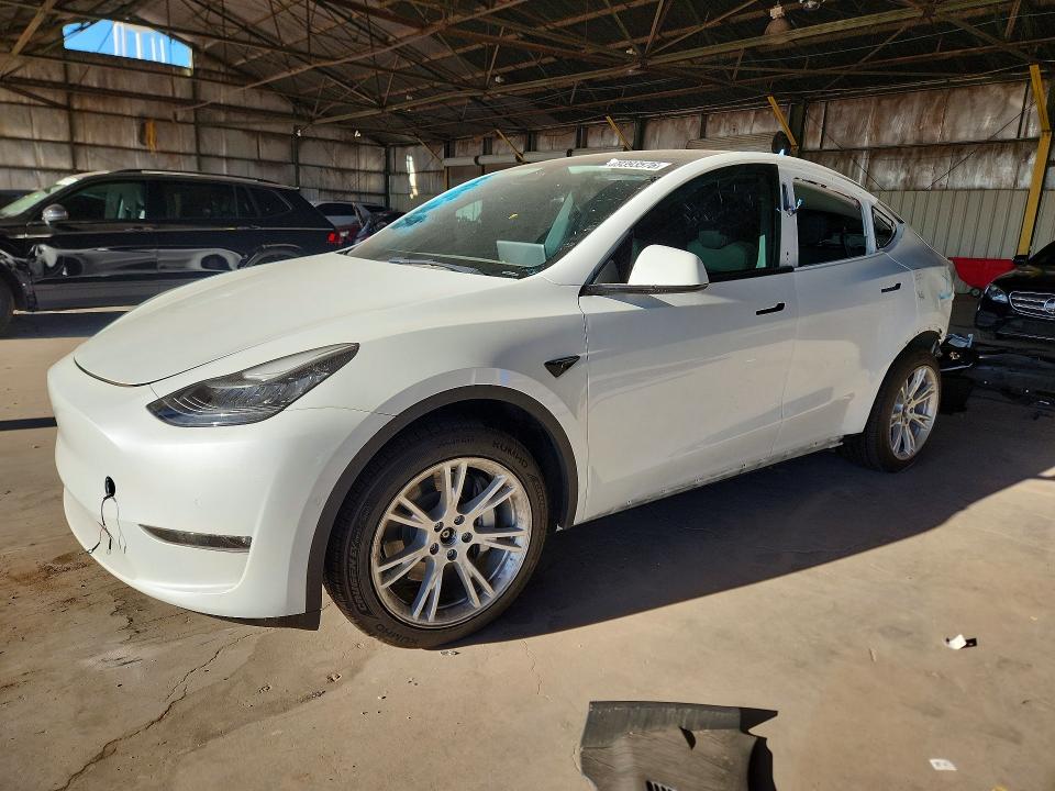 2022 Tesla Model Y მანქანა იყიდება აუქციონზე, vin: 7SAYGDEE9NA015776, აუქციონის ნომერი: 69393576
