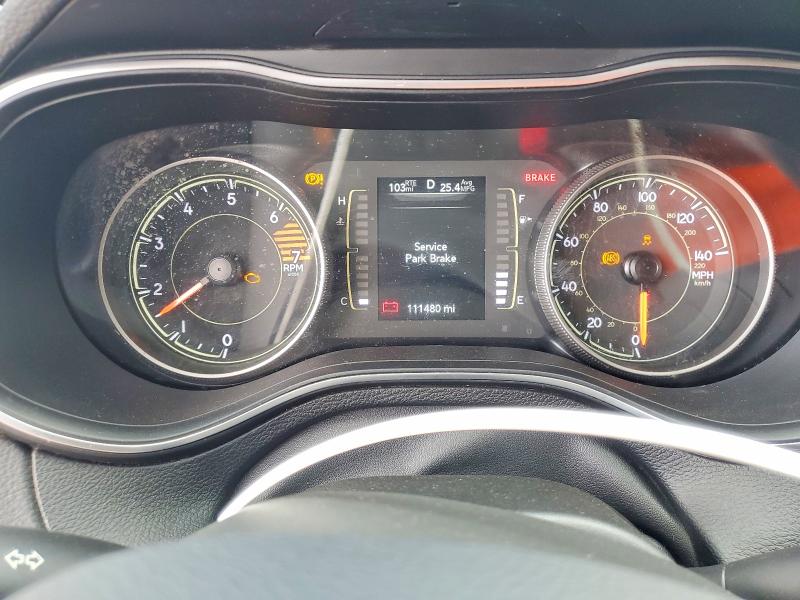 67727316 :رقم المزاد ، 1C4PJLCB1LD648566 vin ، 2020 Jeep Cherokee مزاد بيع